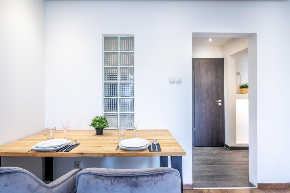 Cozy Quiet With A Balcony Apartamento