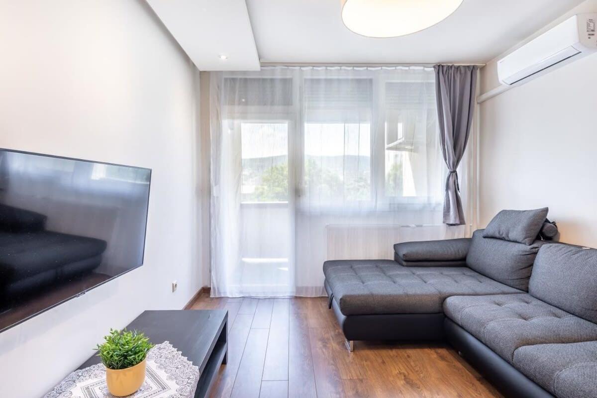 Cozy Quiet With A Balcony Apartamento *