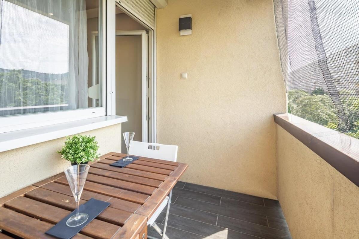 Cozy Quiet With A Balcony Apartamento *